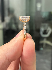 50% Retainer For.Mrs.jones//Bubble Band Radiant Cut Solitaire Diamond Ring
14K Solid white gold
2.53ct Radiant cut center stone 
D/VVS2
26 side stones for total 0.491ct
US Size 10.5