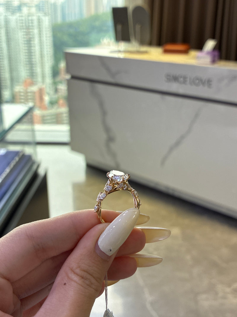 For Trini 14K solid yellow gold 3.06ct E/VS1 with 1.009ct sidestones