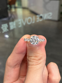 Round Brilliant Cut High Setting Bubble Band Solitaire Wedding Ring//18K Solid white gold//2.350ct Round Brilliant Cut center stone//84 side stones for total 1.162ct US Size 6