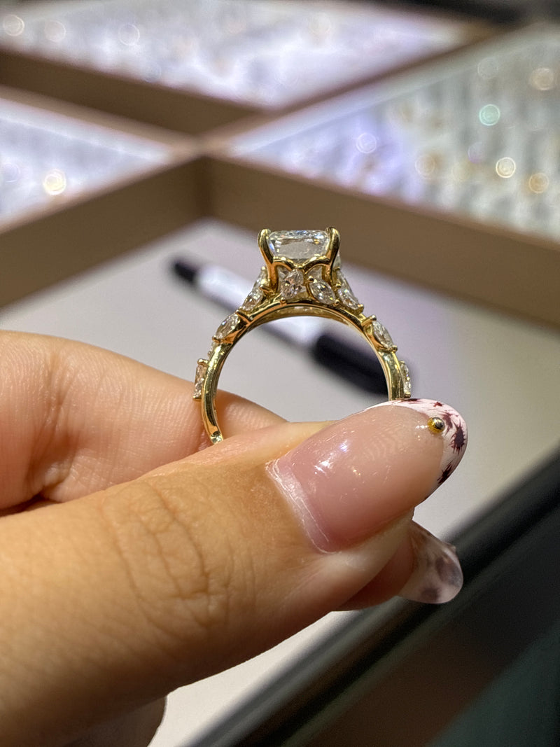 Deposit For Notyourbussiness 14k 3ct emerald cut with side stones