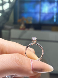 For  Janell 18k gold emerald cut 1ct D/Evvs
