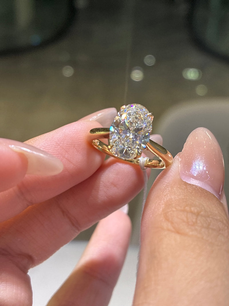 For Tasha 14k solid yellow gold 3ct oval E/vvs2 with 0.11ct sidestones