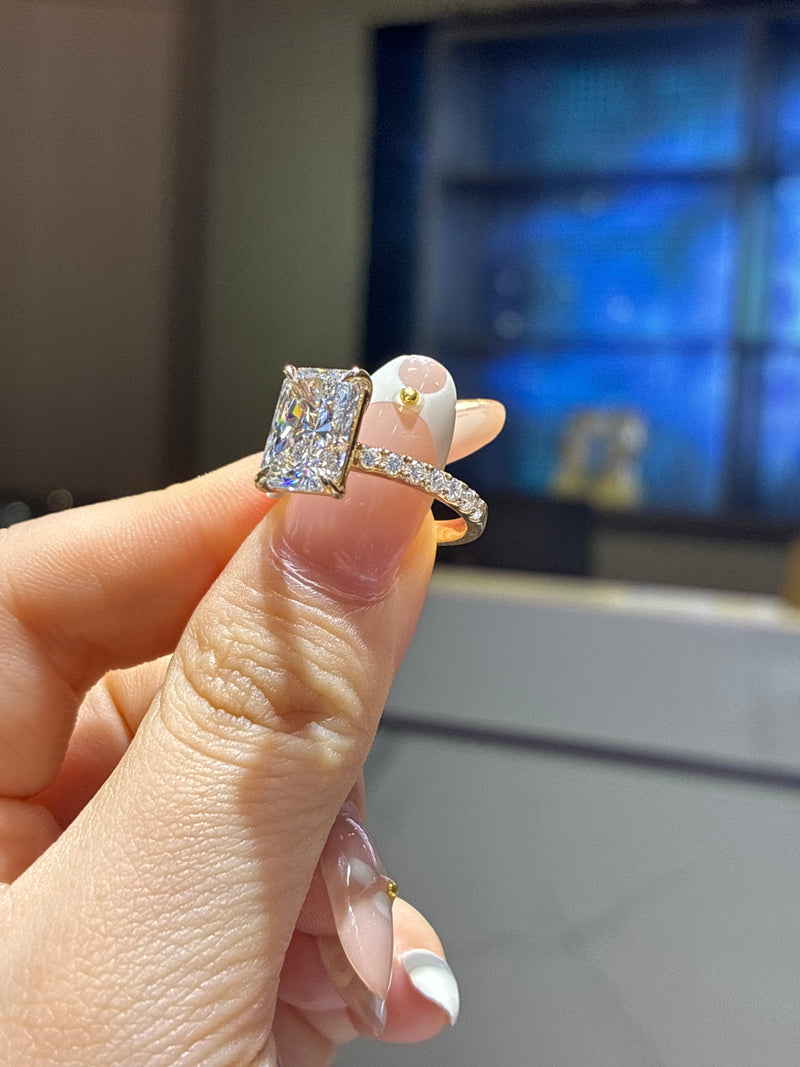 For SC 14k yellow gold radiant cut pave E/vs1 3.1ct side stone 0.388