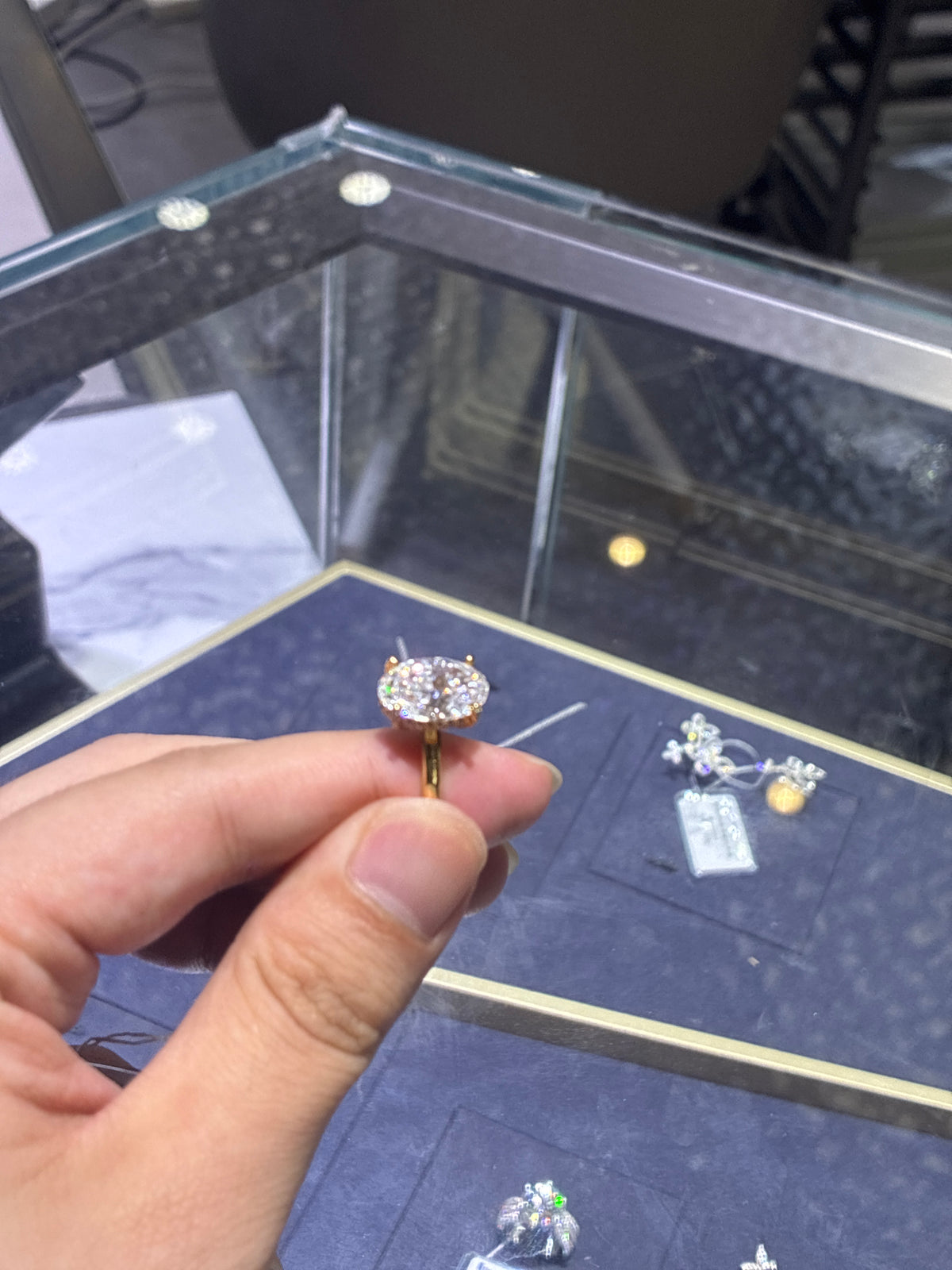 Deposit For Marlon Paz,14k yellow gold ,oval cut 5.06ct D/VS1 side stone 0.257ct