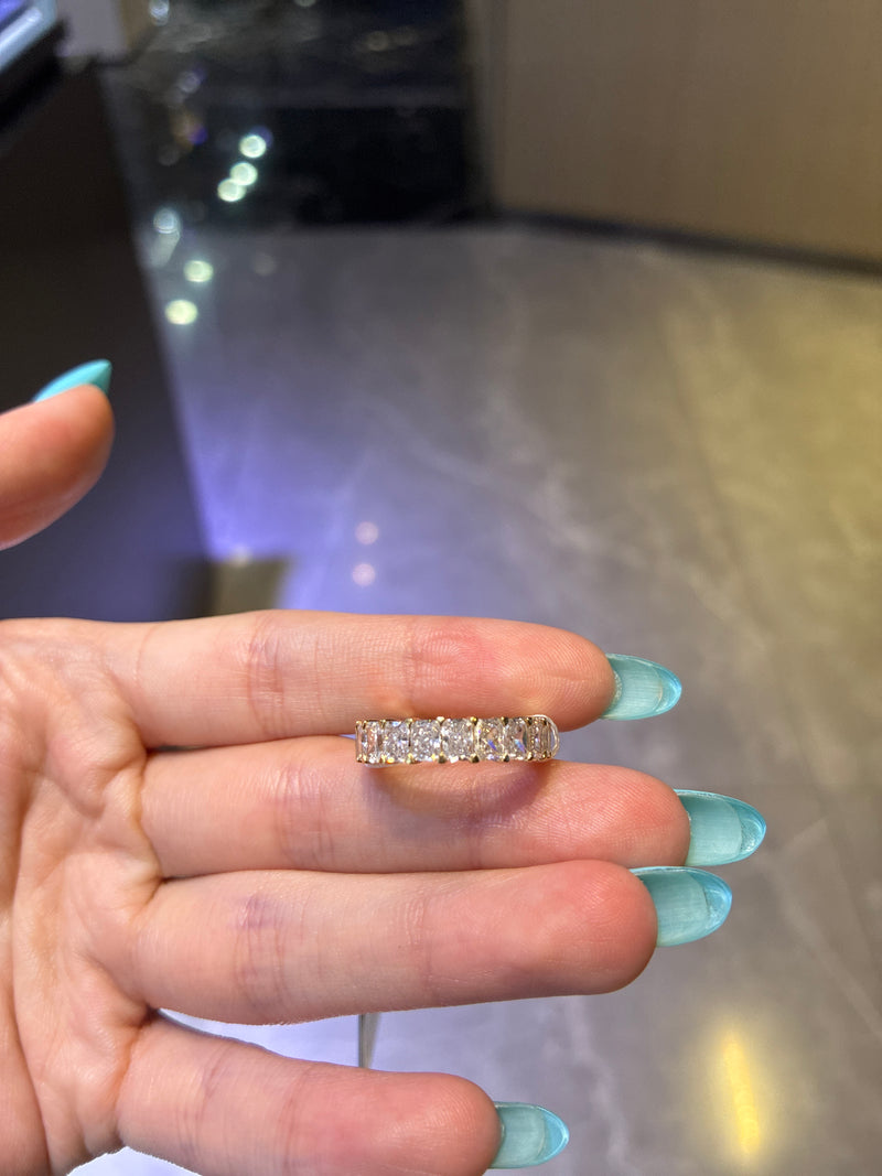 For shessofargone customized into platnium setting princess cut 2.5 ct D- E/VS、VVS, and open band platnium full princess cut diamond