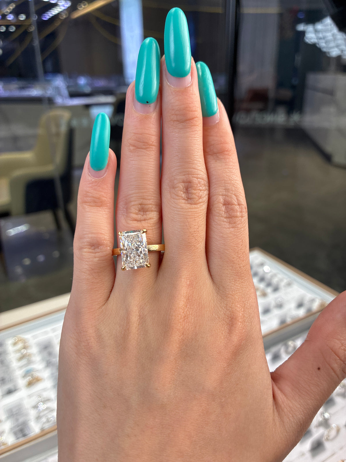 Deposit for 14K solid white gold 5carat E/VVS with 1.05ct channel pave&hidden halo