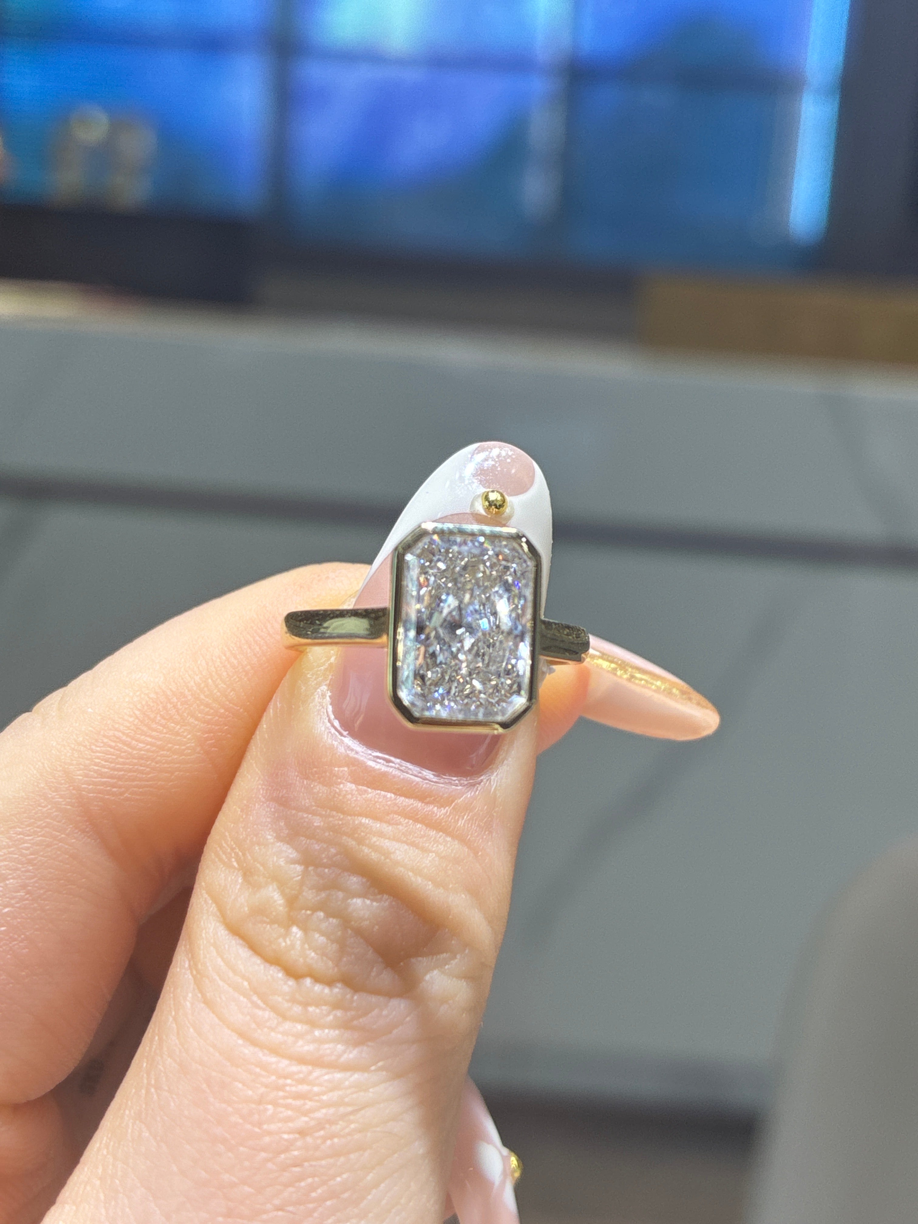 For Jess 14k yellow gold E/vs1 2.87 ct bezel radiant cut