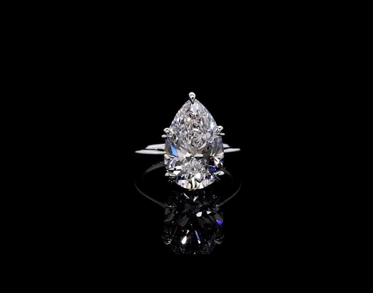 For Xaviera,Custom Deposit for 3ct Pear Diamond Ring + Jacket Ring in Platinum, E/VVS2