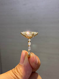 For Ms.Molly78979 5.02ct/1p 1.062ct/24p 18k gold Ring