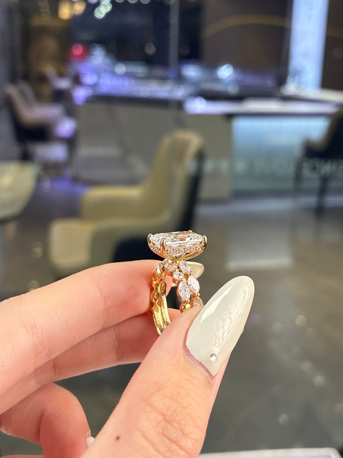 Deposit for Famita T 14K solid white gold 3ct radiant E/VVS2 with 0.50ct marquise&hidden halo➕14K solid white gold mixed cut wedding band(custom piece)