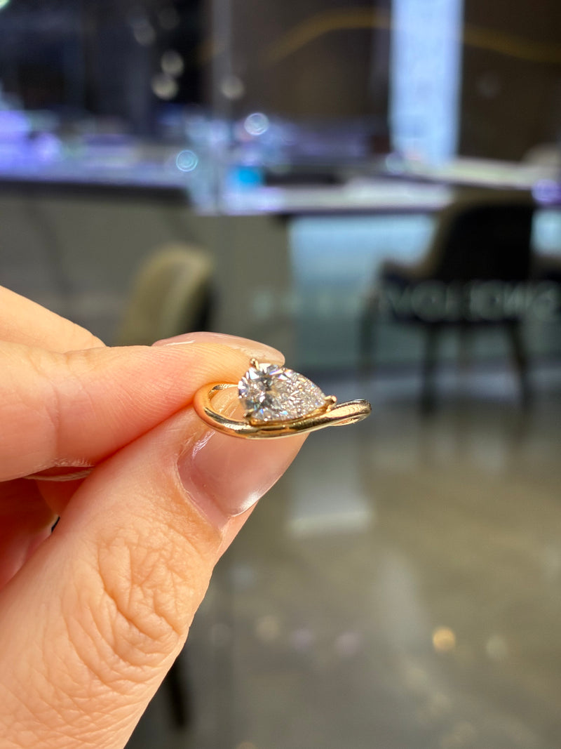 For Sandy, 1ct Pear Solitaire Pinky Ring, E/VVS2, in 14k yellow gold