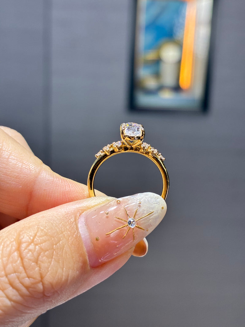 For Lily, 1.09ct+0.157ct Oval Solitaire Ring, D/vvs2, 18k gold