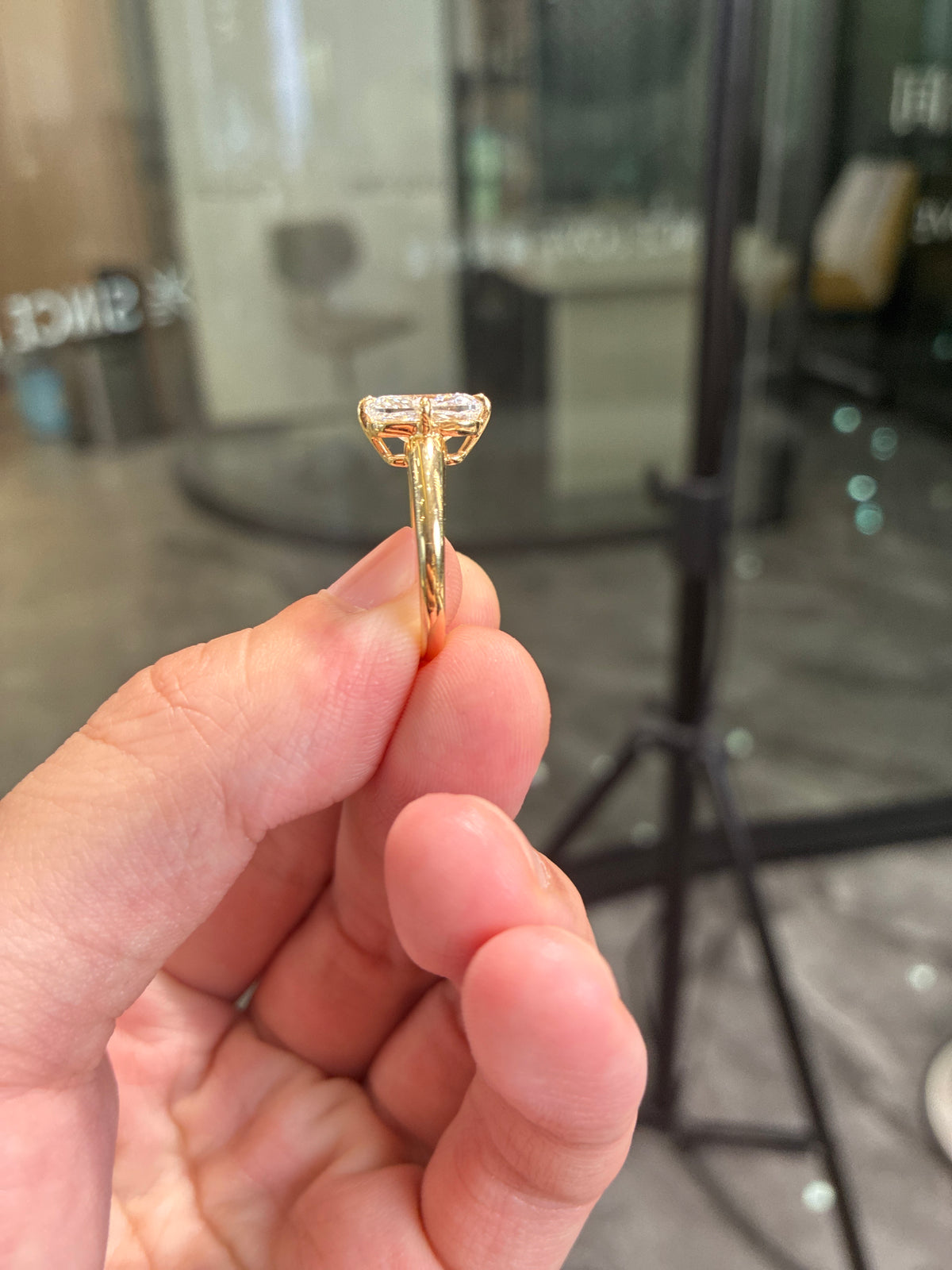 Retainer for Nat 2ct Cushion Shape Center Stone E/VVS2 14K Solid Gold US Size4.5/5/5.5