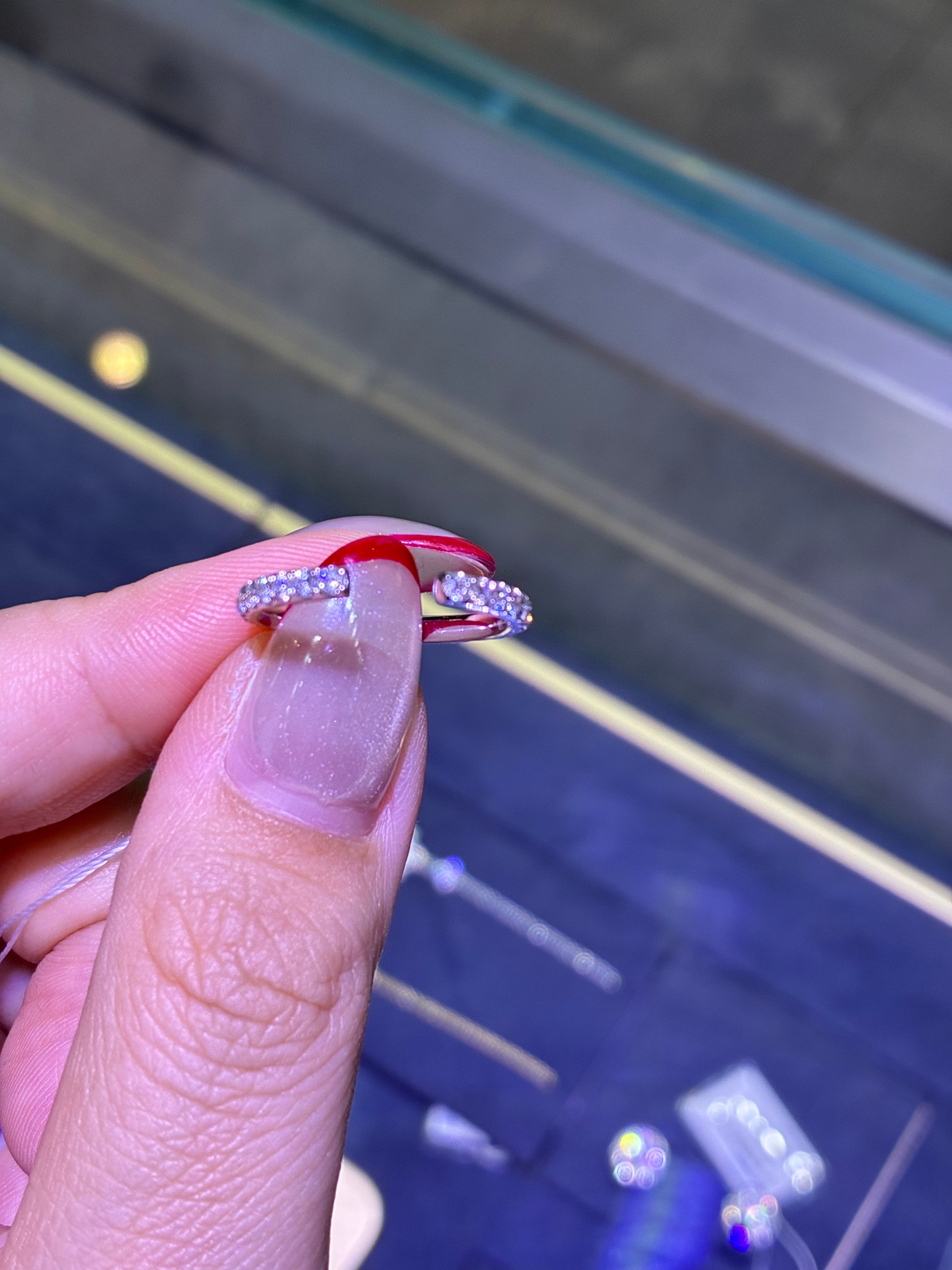 0.439ct/22p open band in 18k white gold