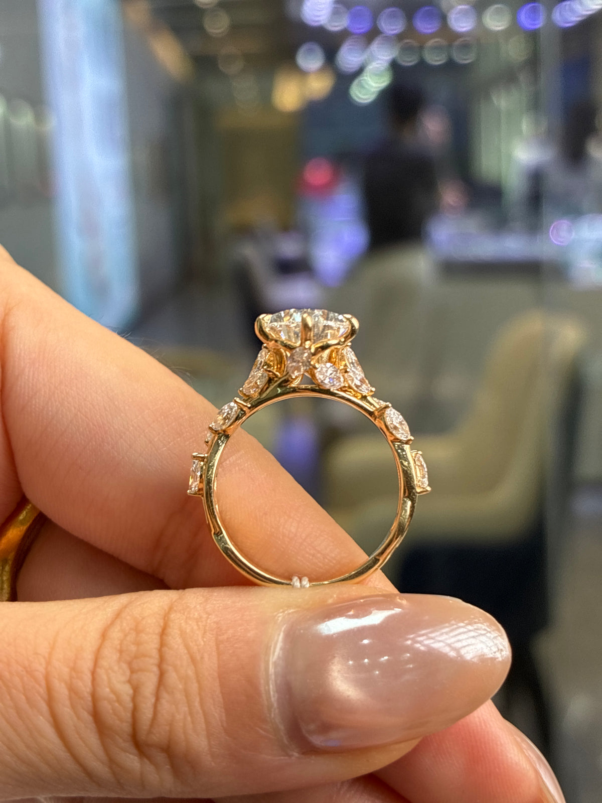 For jezaandsophia 14k yellow gold, 3.06ct center stone, 1.009ct side stone, E/VS1, need engraving