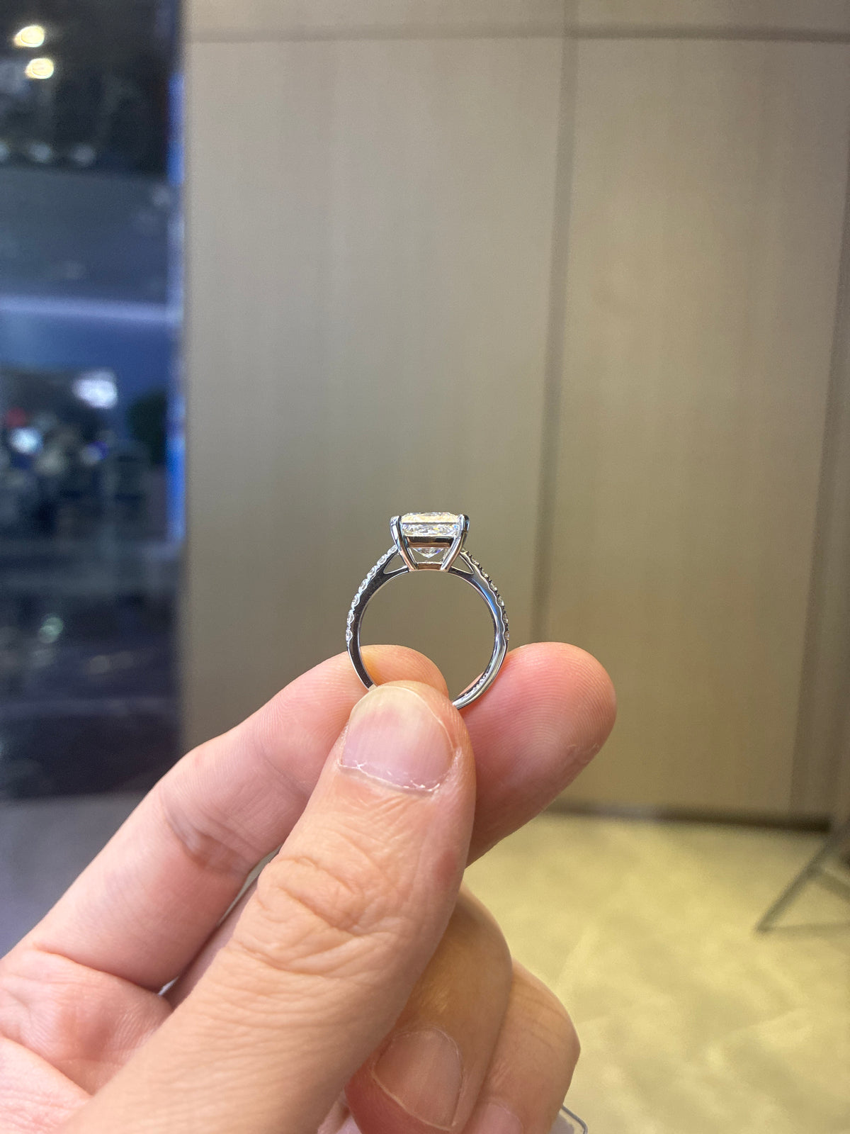For luckyone1 3.15ct Princesses cut Size US7.5 E/VS1 18K solid white gold