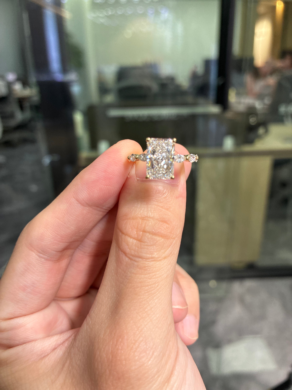 Marquise Shape Bubble Band High Setting Solitaire Ring 14K solid white gold E/VVS2 6 side stones for total 0.514ct US Size 6.5