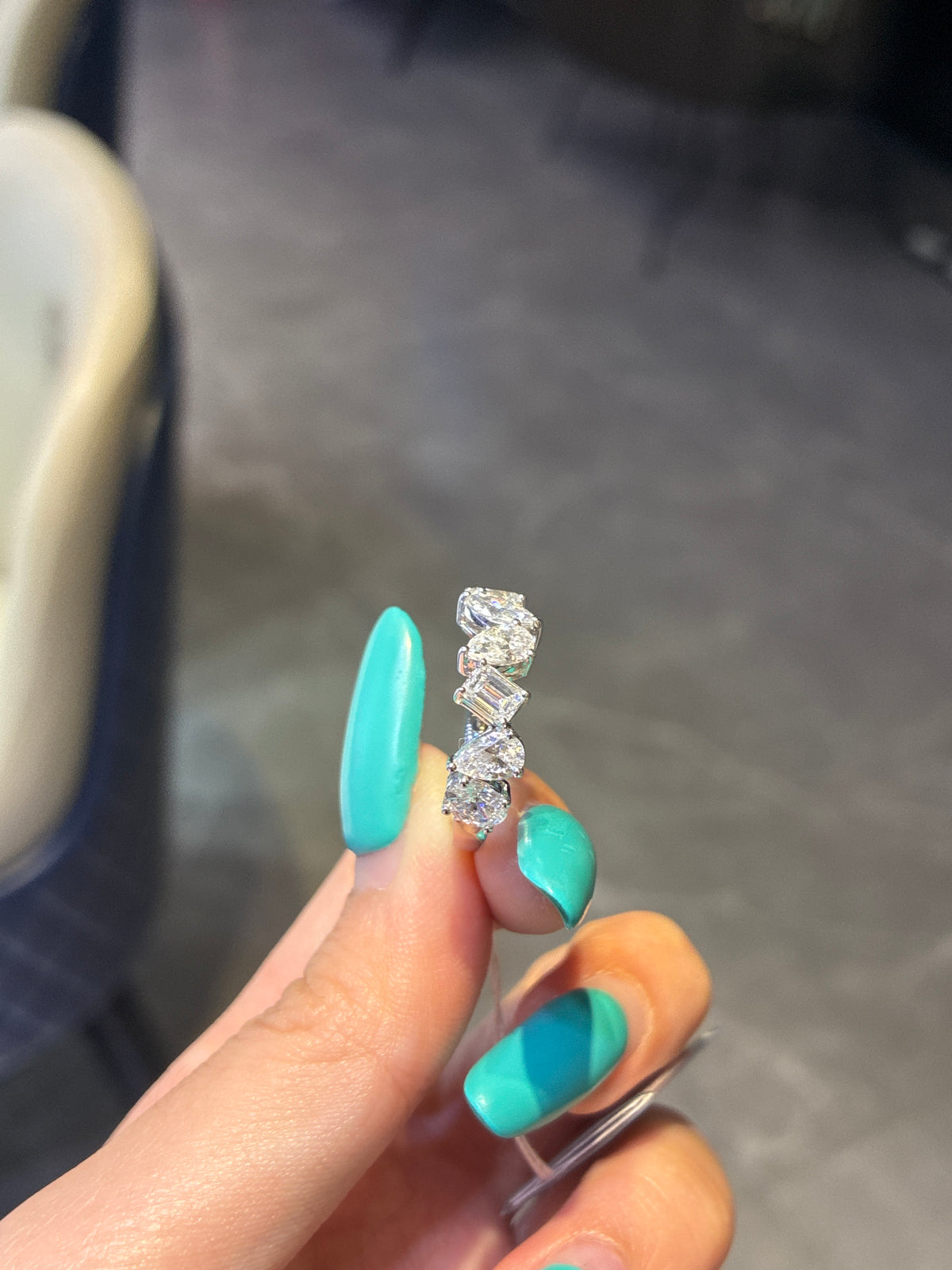 For Maria 18K solid gold 2.175ct with Oval-pear-emerald-marquise total 7pcs, DE color/ VS VVS(Ready to ship with IGI finished ring certified)