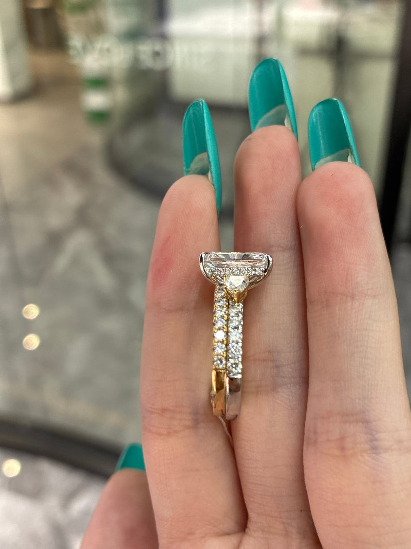 Deposit For Paula 14k solid white gold 3carat radiant E/VVS2 with 0.501ct sidestones, with 14K solid yellow gold open band 0.457ct pear&0.328ct