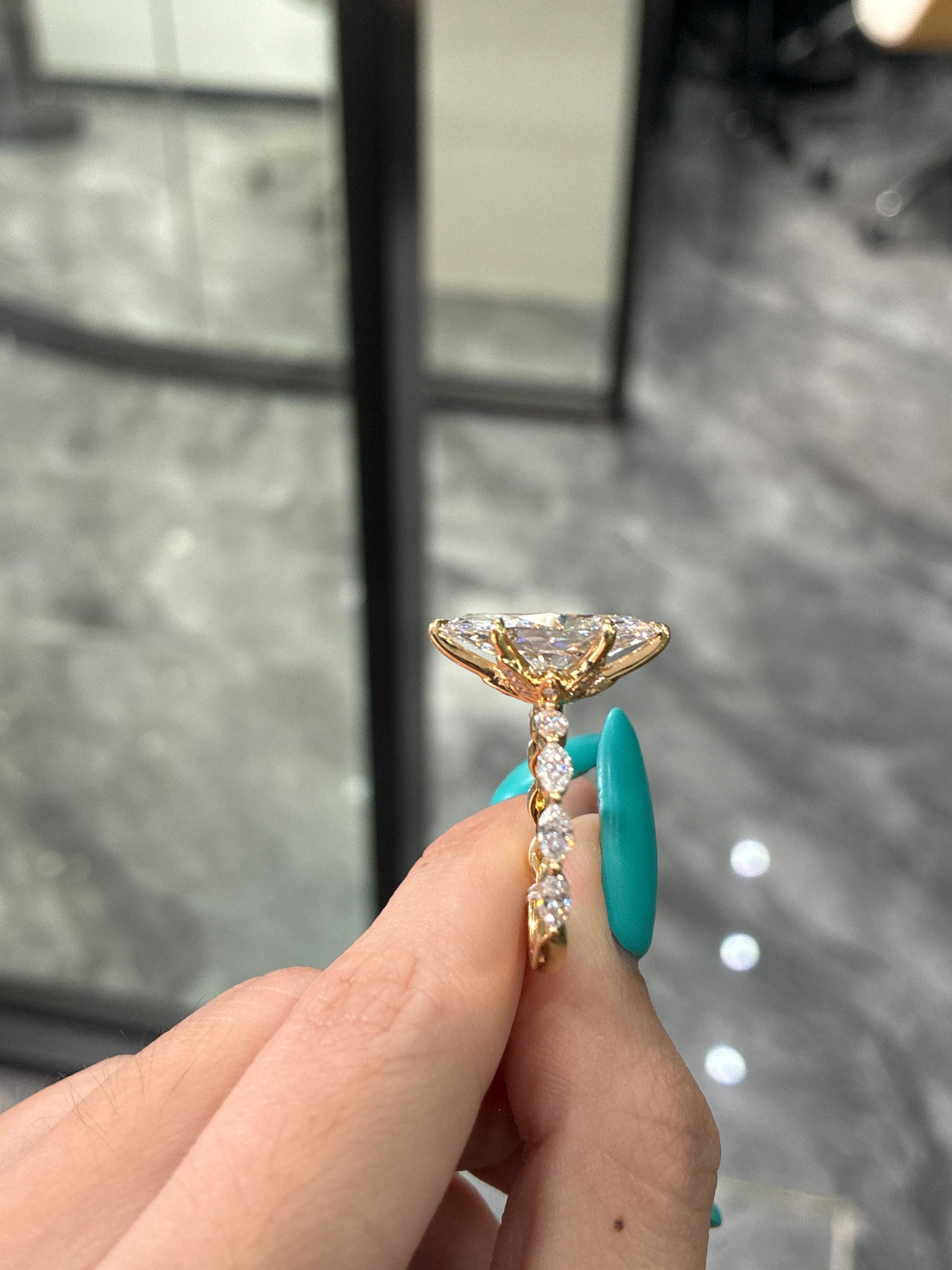 Deposit for skin.co.byreina 18K yellow solid gold 5carat Marquise E VS1 with 1.06 carat marquise band(Free Engraving)