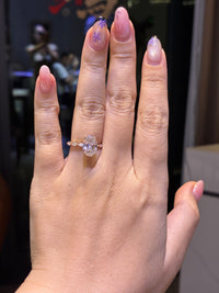 For Jennifer, 2.69ct Oval diamond, E/VVS2 with 0.439ct sidestones, in 14K Yellow gold (Ready to Ship)