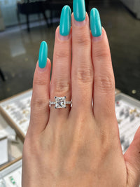 For Kelcie Lauren         •Platinum950 2carat D/VVS2 with 0.285ct Size 6.                          •18K solid white gold 5.899ct emerald full eternity band.       •14K solid yellow gold 3.03ct E/VVS2 with 0.437ct pave band.       •18K open band(custom)