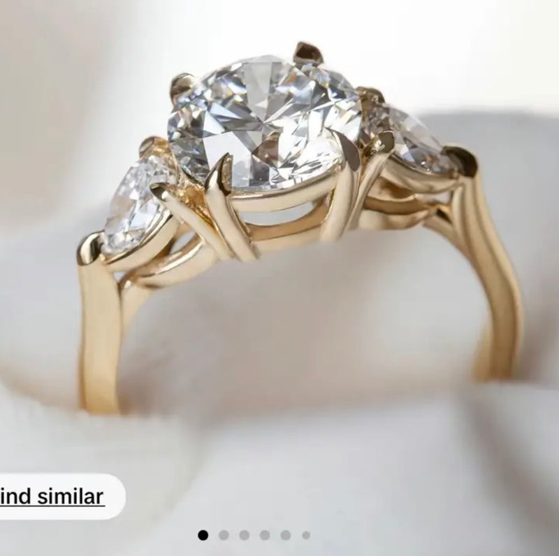 Deposit for Donna 14K solid gold 2carat E/VVS2 with 0.474ct pear sidestones, 3 stones design