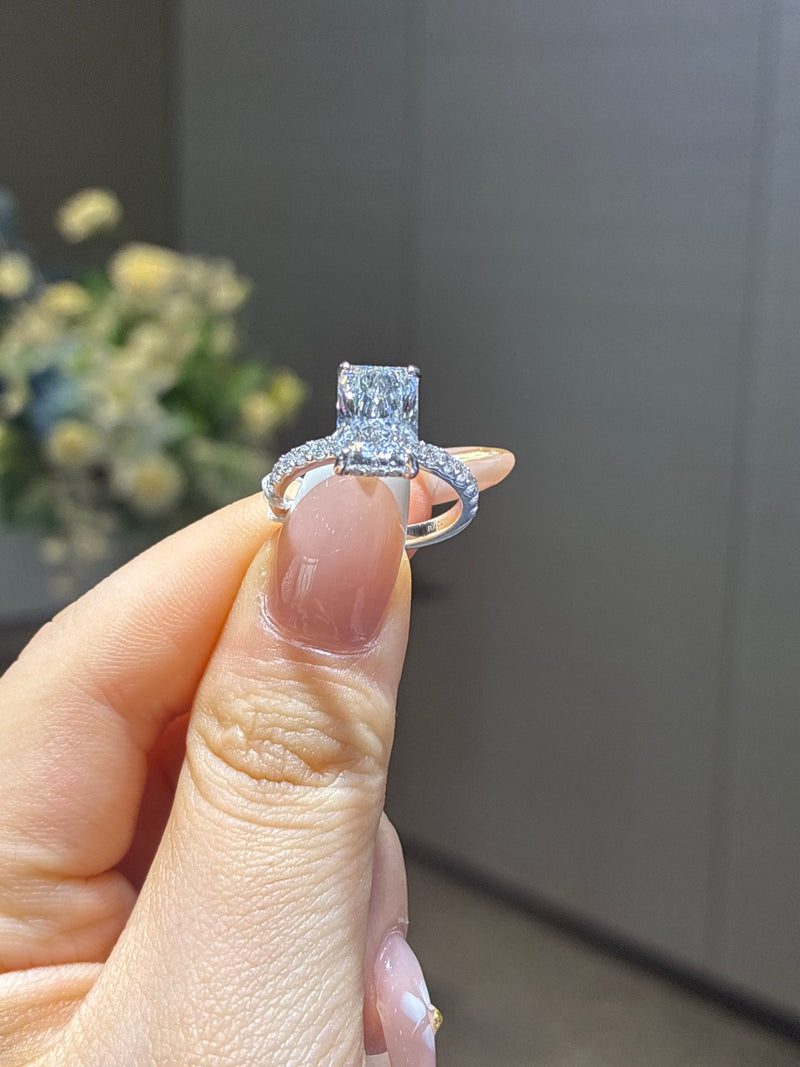 Customize 14k white gold radiant cut E/vs1 main stone 3.02carat pave band
