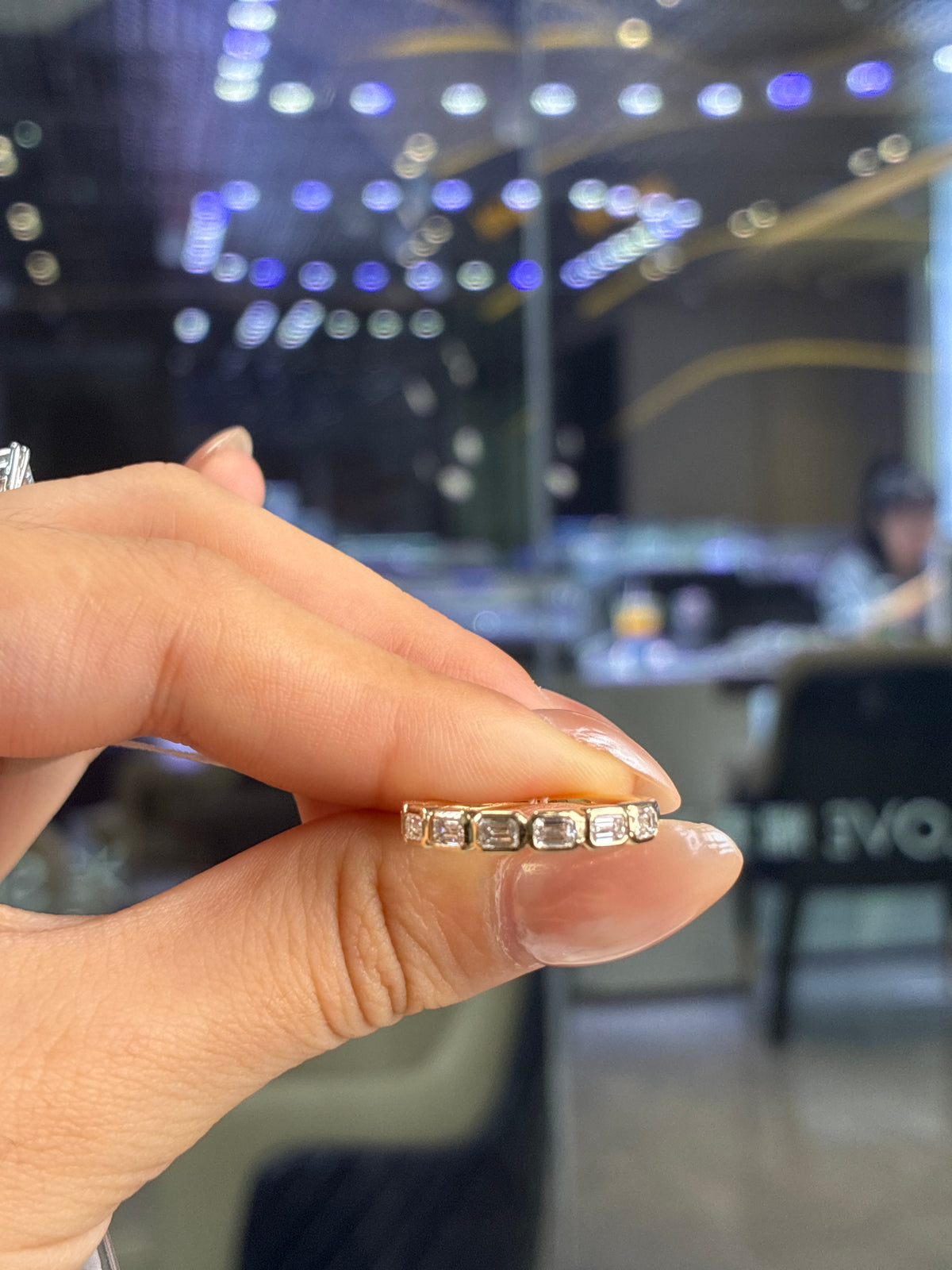 For zenaPrin 14k yellow gold, 0.6ct total, 10 points each, 2g around, half eternity