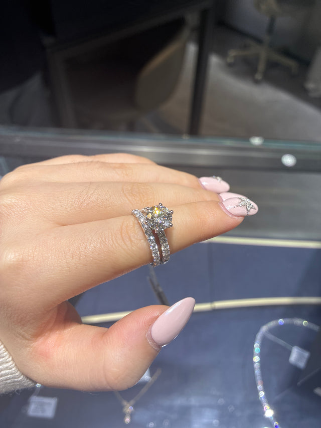 18k engagement ring2.46ct + band0.51ct