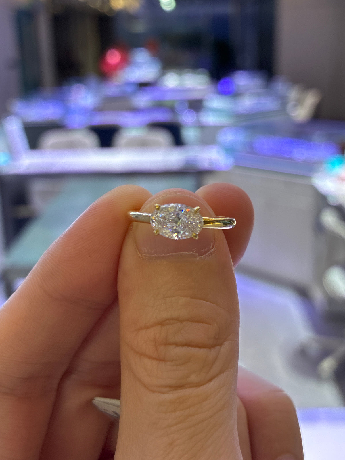 50% Retainer for Stacy Lee//
Oval Cut East-West Setting Pink Diamond Pink Diamond Ring//14K Solid yellow gold//1.27ct Oval Crushed Ice cut pink diamond center stone//FIP(Fancy Intense Pink)/VS1//US Size 5