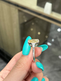 For ♠️ 18K solid white gold 5carat Fancy Vivid yellow VS1 radiant three stone ring with 0.493 side stones