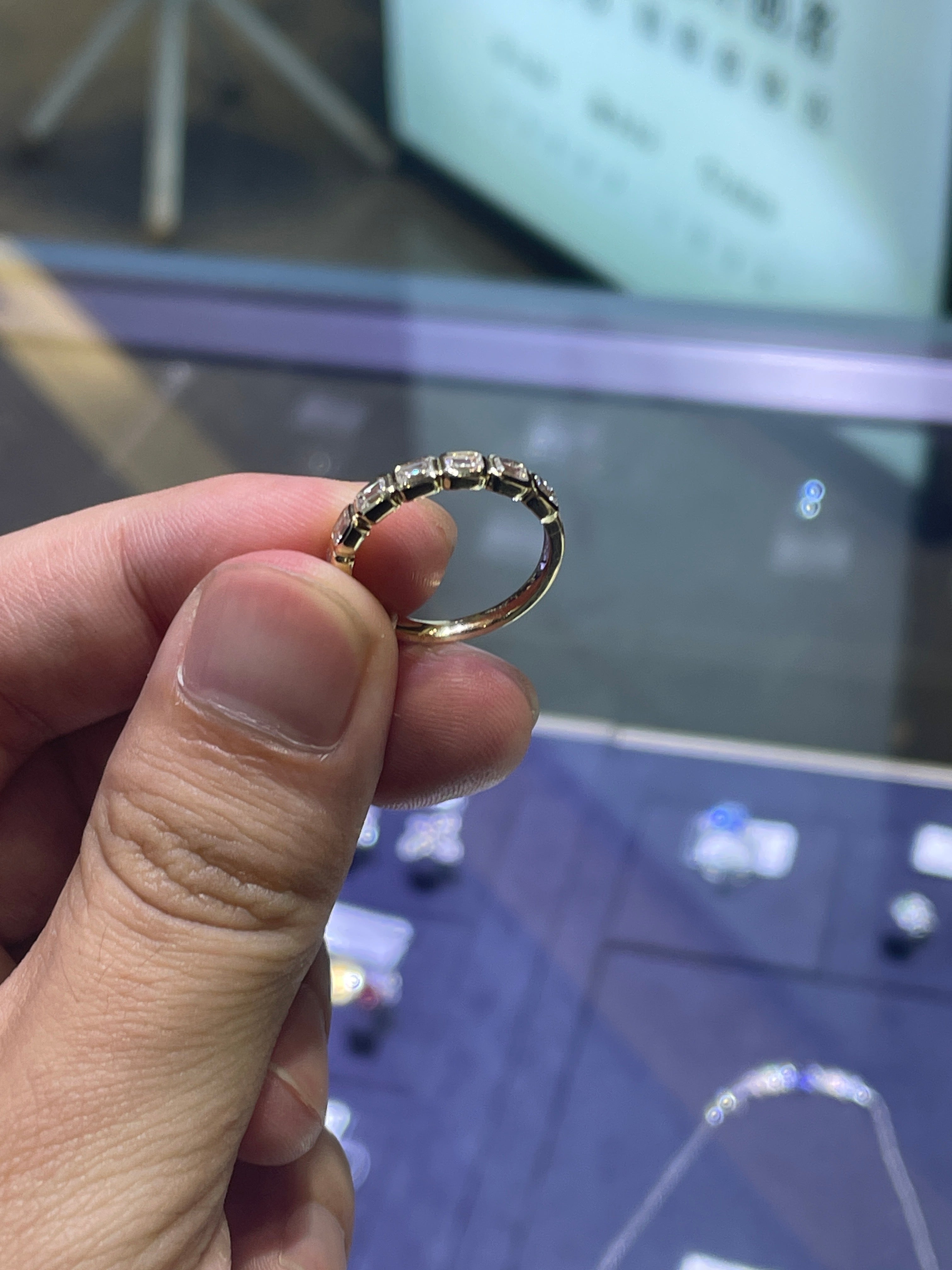 For Anna ,all stone 0.68ct ,14k gold