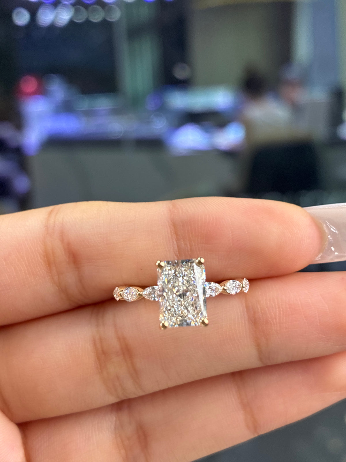 For Monica Gomez1882, 14k yellow gold, 2.01ct center stone, E/VVS2, ready to ship