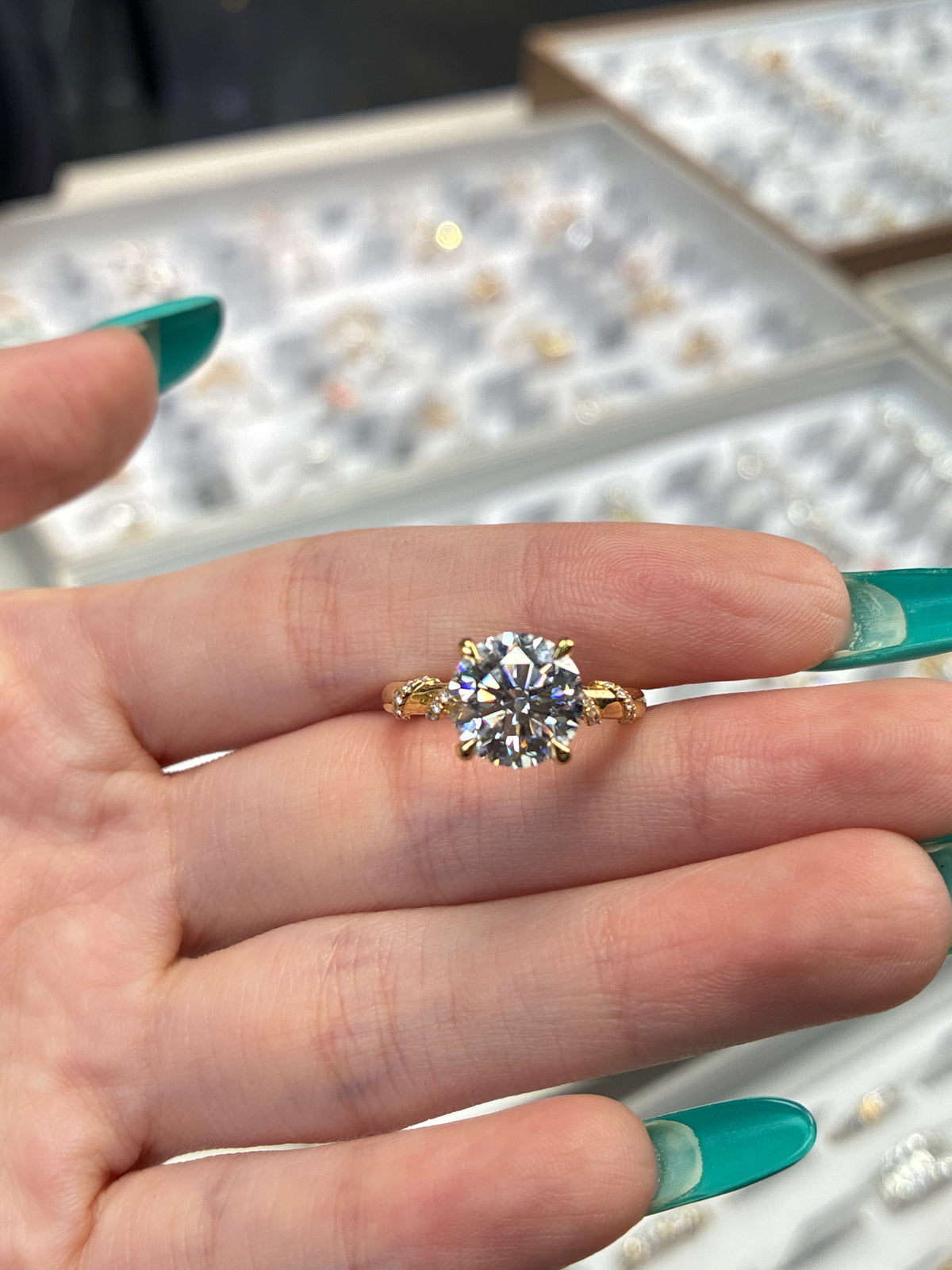 Deposit for LisaM 14K solid white gold mounting(for a 5.54 round diamond), with 0.178ct sidestones