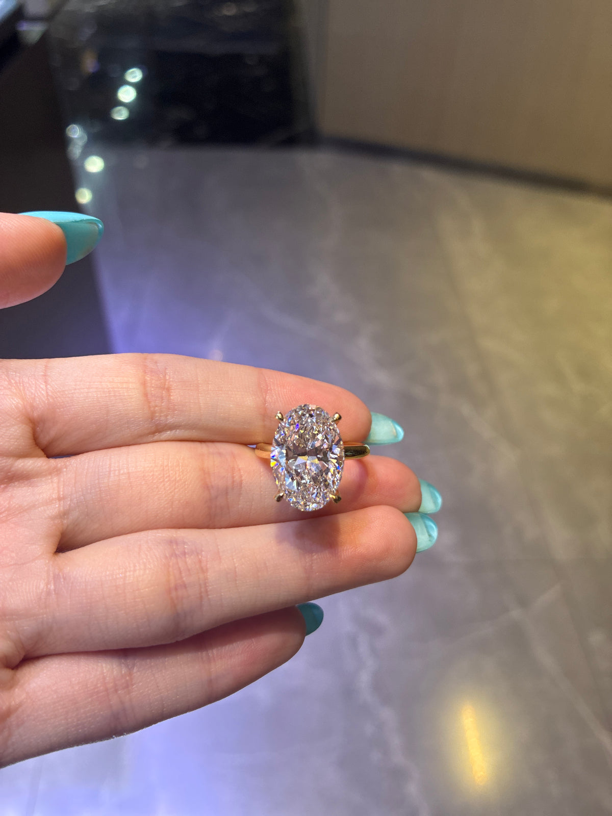 Retainer For remaindfriends 14K yellow gold 8.28 carat Oval cut E VVS2 with 0.32ct hidden halo stones