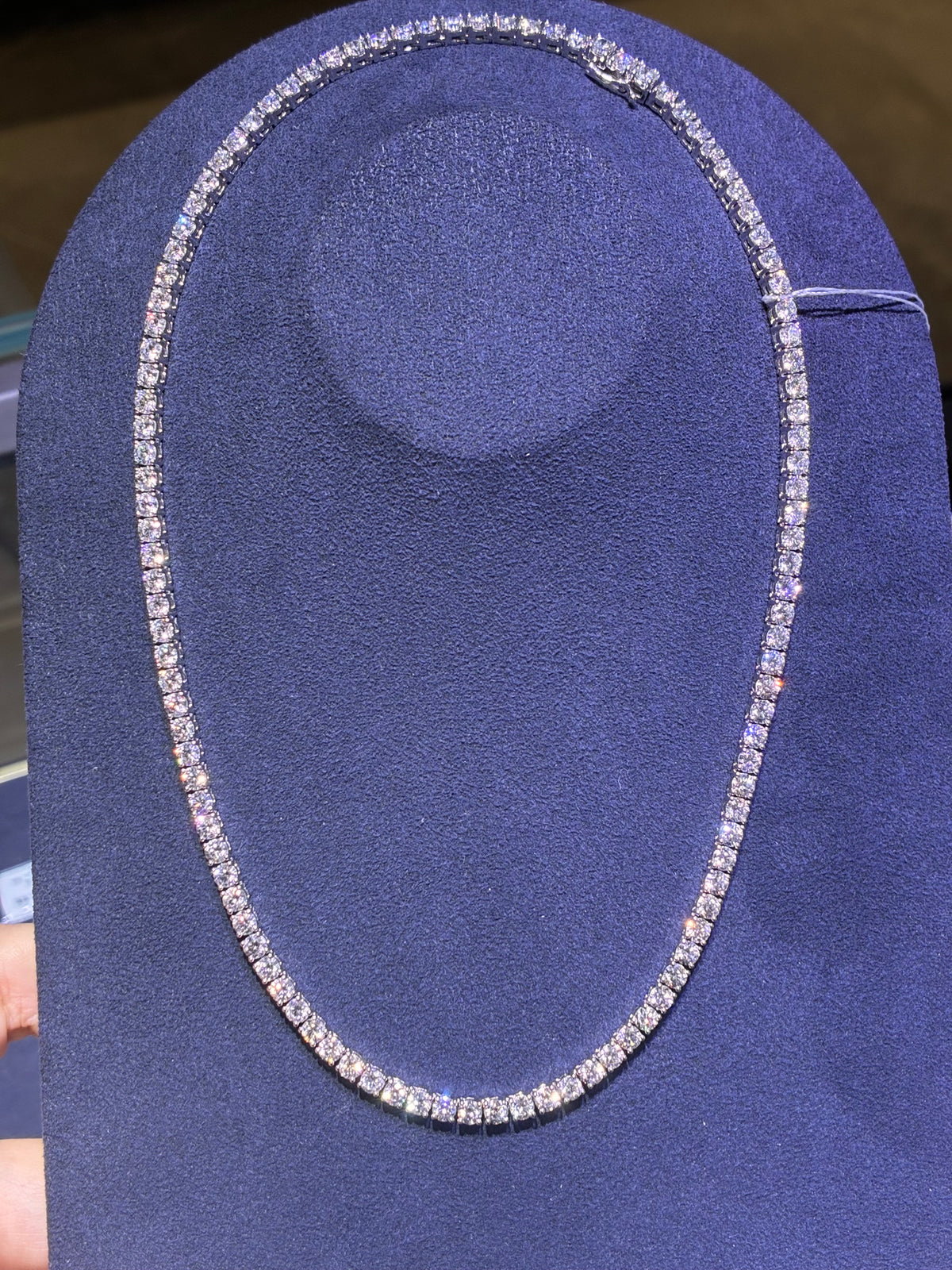 For thee wee-wee head, 17.5carat diamond necklace, 18inches,in 14k white gold