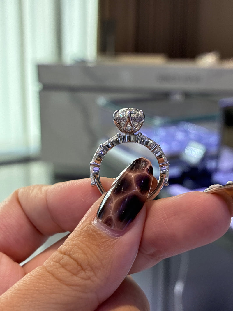 For Ty customize 4ct marquise 14k yellow gold with 0.90ct side stones