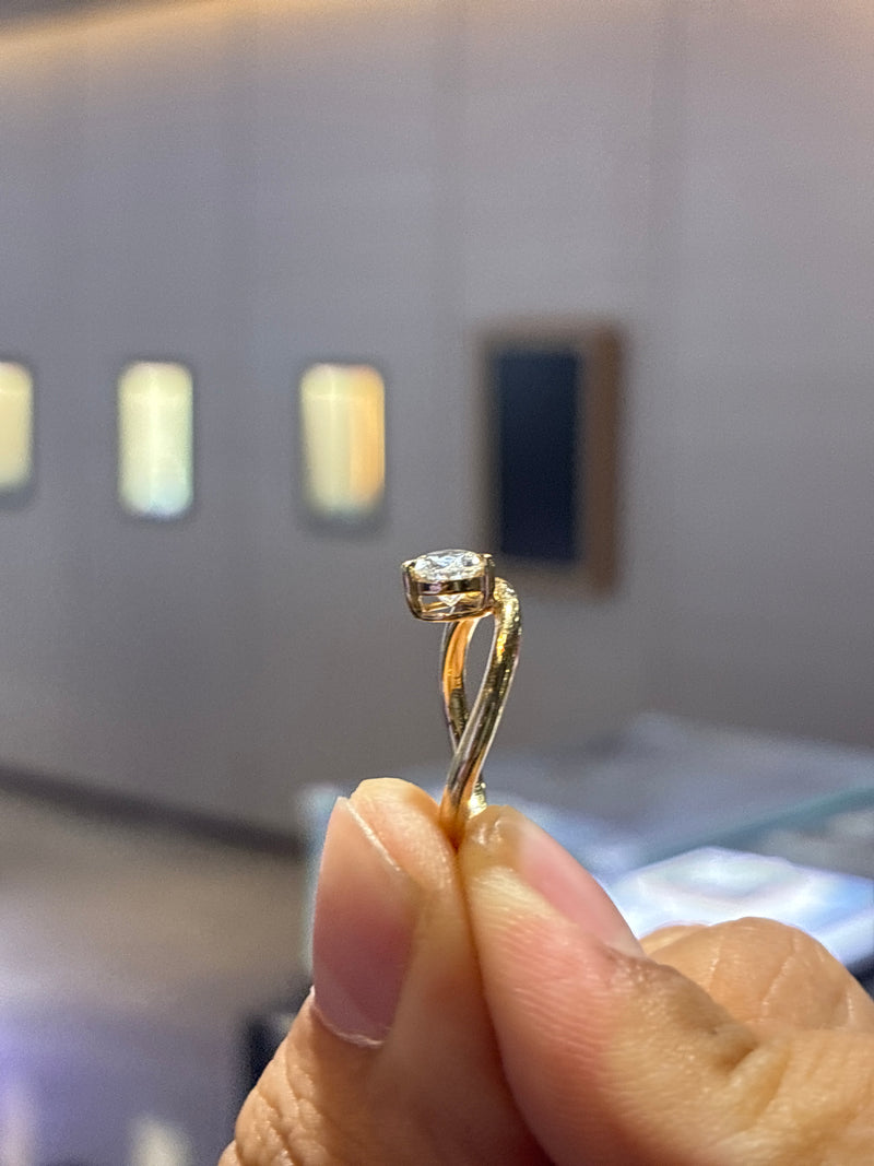 Deposit for CNY moongoddness 1ct aquamarine 14k gold size 4