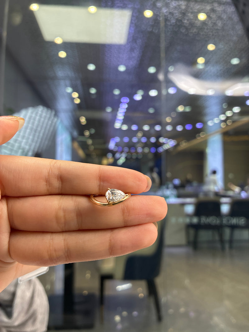 Deposit for Desi//1.01 ct //E/VVS//14k yellow gold//
