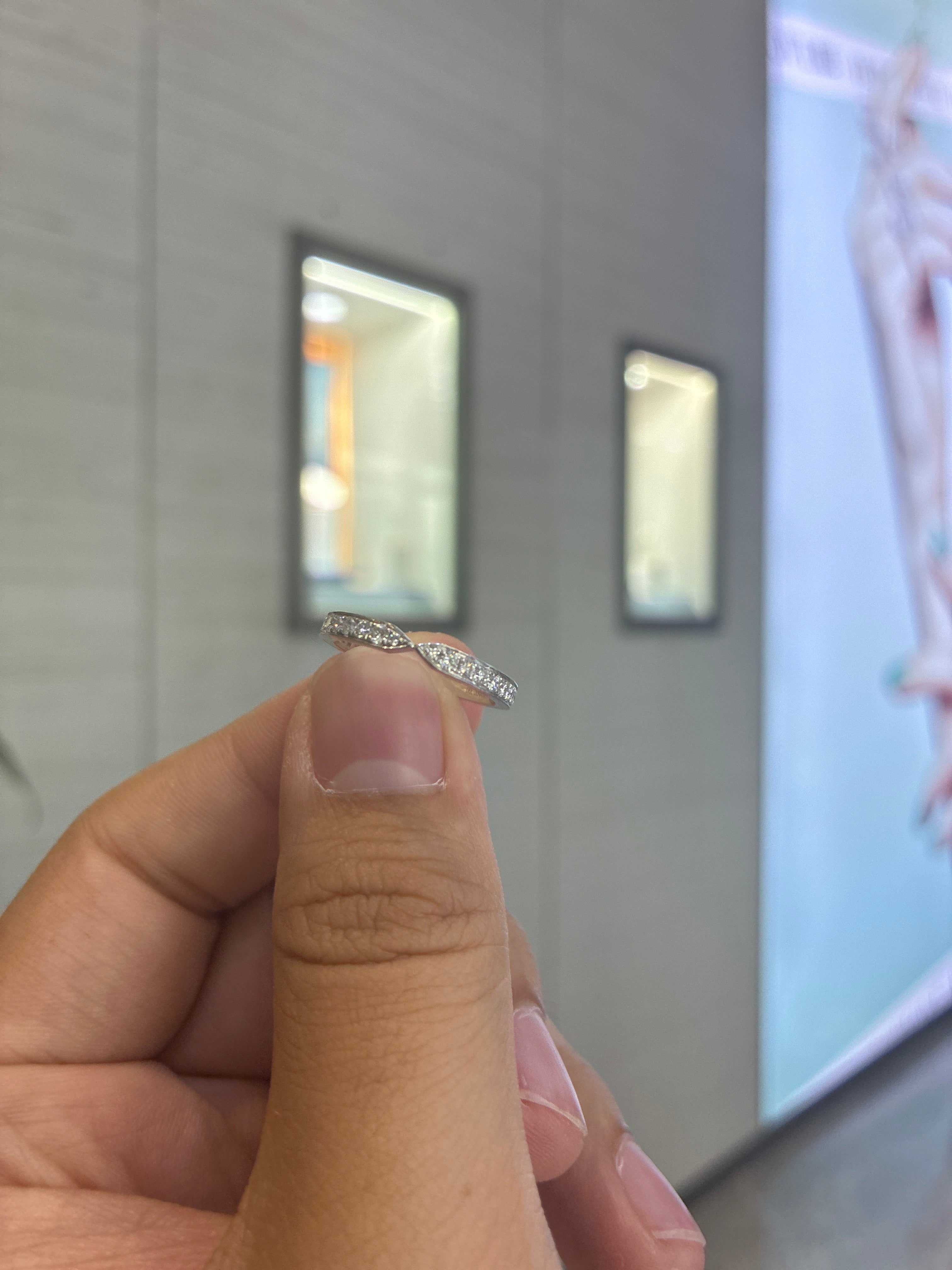 Deposit For bingbing 18k side stone 0.390ct