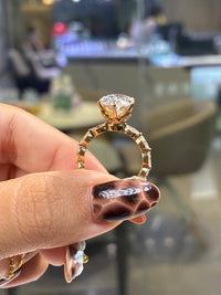 For Olivia 14k yellow gold 5ct E/vs1 with 0.897ct side stones