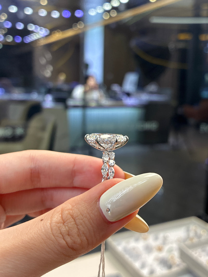 Deposit for DirtDiamondz,          •14k solid yellow gold 4carat marquise E/VVS2, with 0.914ct marquise bubble band and hidden halo(prong in white gold)                   •14k solid yellow gold marquise&round mixed bubble wedding band 0.54ct (IGI&GIL)