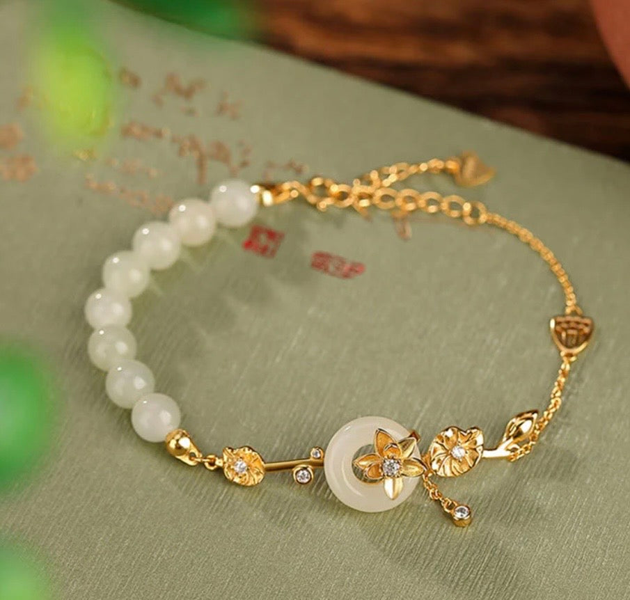 For Erika, deposit for 1ct Blue Cushion Diamond Earring Stud + Lotus Natural white Jade bracelet with lab diamond  (17.5cm length) in 14K Yellow Gold