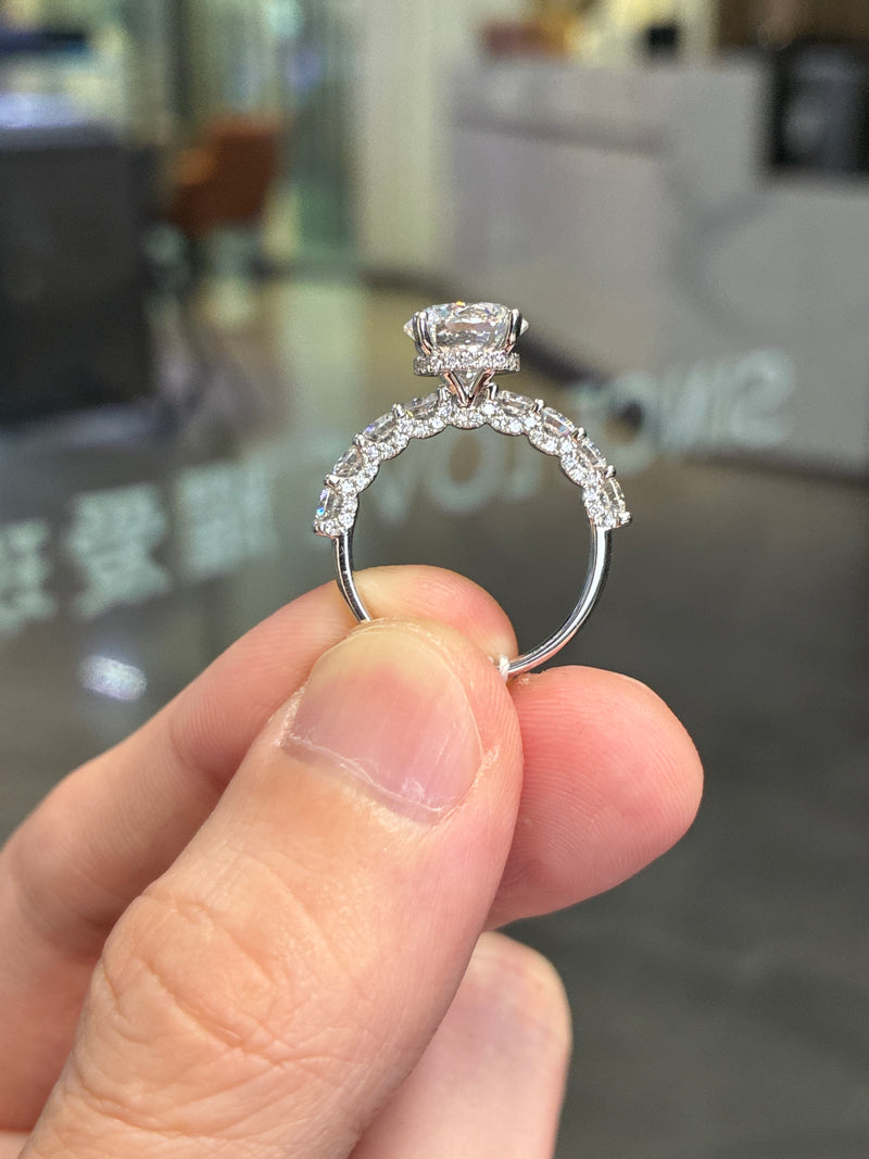 Round Brilliant Cut High Setting Bubble Band Solitaire Wedding Ring//18K Solid white gold//2.350ct Round Brilliant Cut center stone//84 side stones for total 1.162ct US Size 6