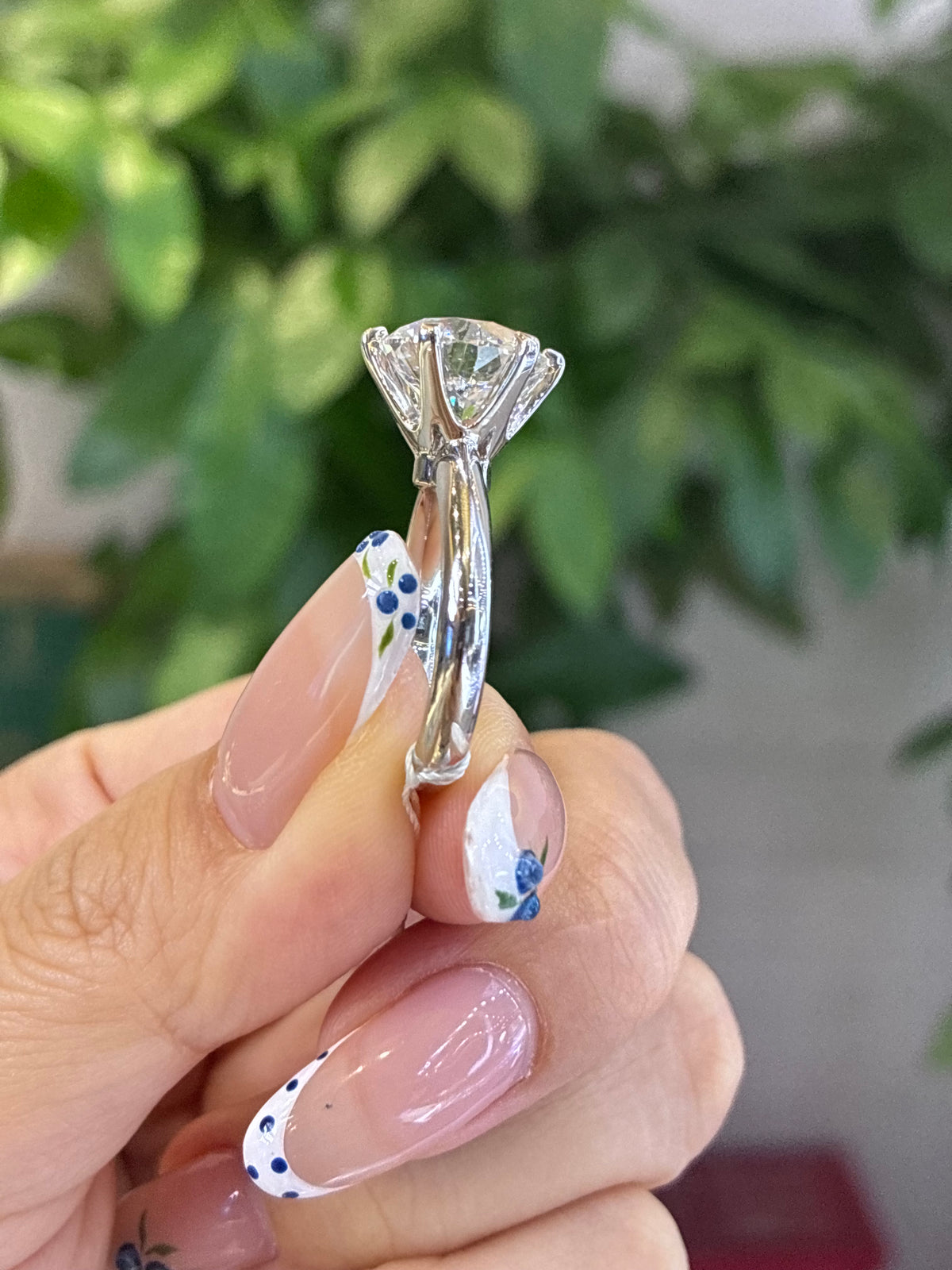 For shimmer, 5.01ct Round Solitaire Lab Diamond Ring, E/VS1, Platinum 950