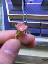 For One of a kind and Becky （18K gold, 3.02 carat pink radiant cut.）