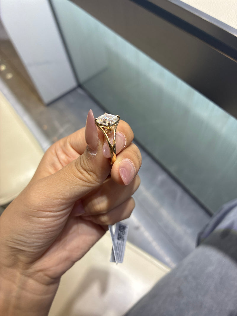 For Lolalola( 14k yellow gold, E/VS1, 3 carats)