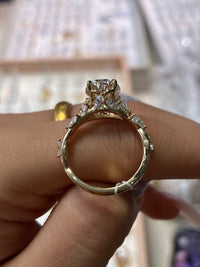 For Mrs.Porter, 14k yellow gold, 3ct center stone, 0.943ct side stone, E/VVS2, size 5, ready to ship