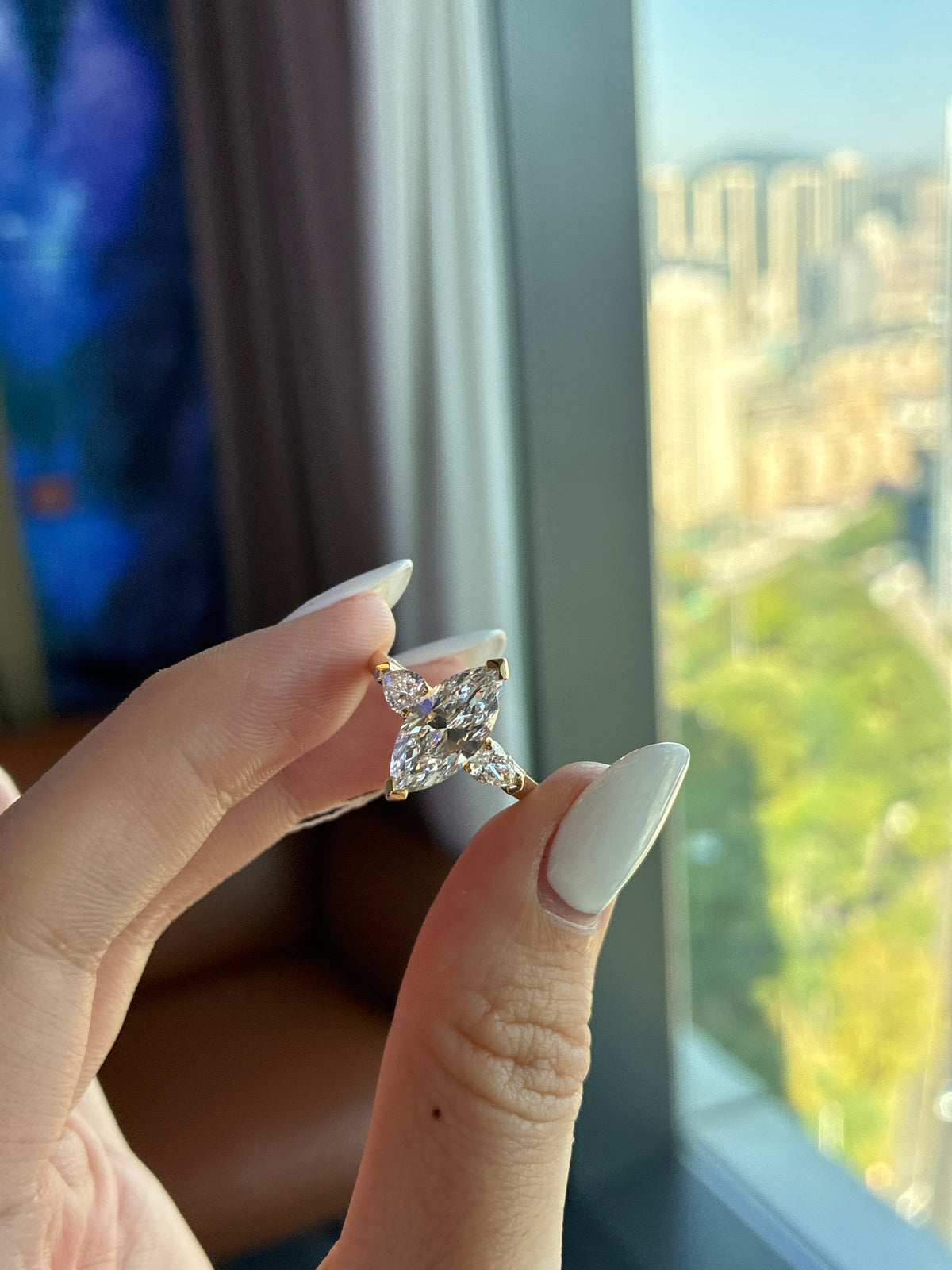 For Dana 14k 2.01ct marquise E/VVS2 with 0.479ct sidestones